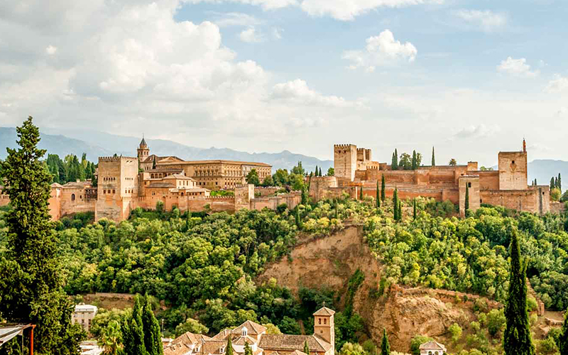 alhambra palace spain