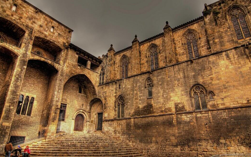 Best summer trip in Barcelona Spain travel Guide barcelona-city-history-museum