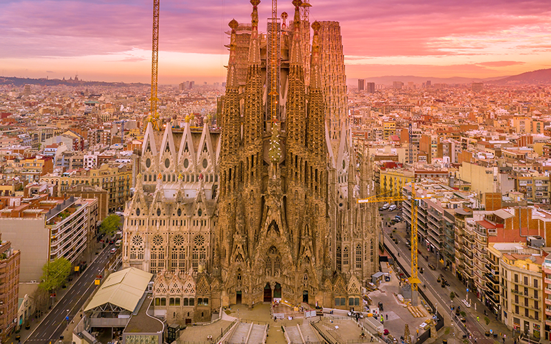 Travel Guide to the Best Places to visit in Spain Barcelona-spain